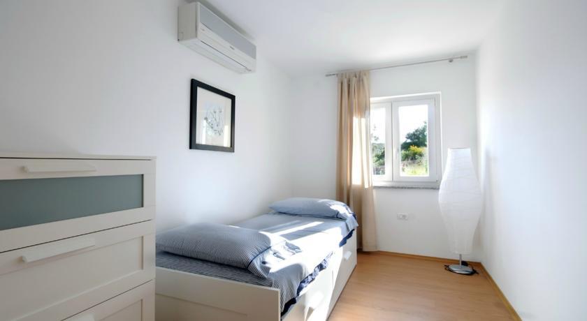 Apartment Karla Kavran Bilik gambar